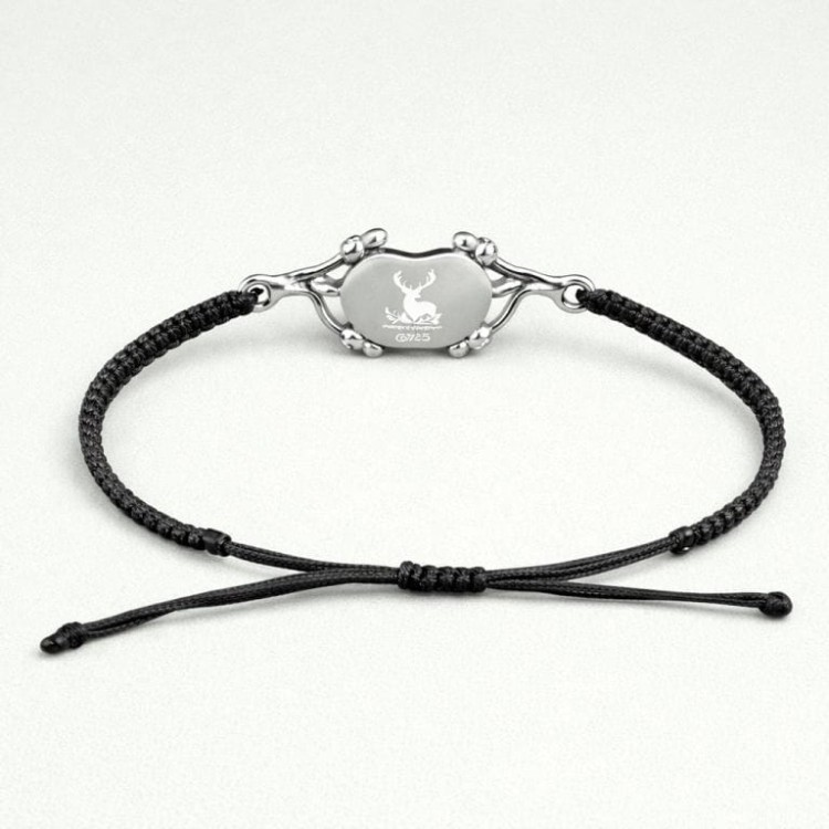 tył bransoletki z logo