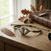 A bracelet with deer grandles