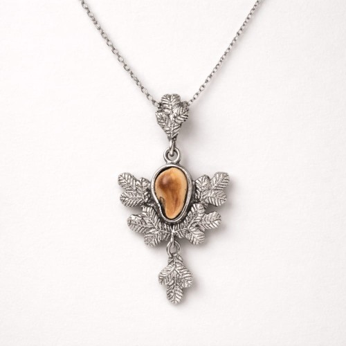 Wild Nature hunting necklace with hind tooth and silver spruce branches – FOREST TROPHY hunting jewelry